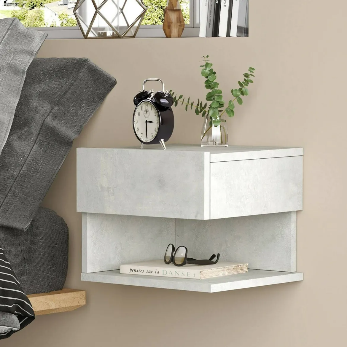 Comodino in legno argento 40x31x35h cm - Lira