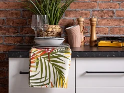 Cucina Bianco Nero 2 Cassetti 9 Ripiani, 10 Ante - Scerni