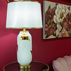 Lampada da tavolo Trompe, 40x40 h70 cm, Bianco e Oro