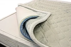 Materasso comfort termico matrimoniale 160x190 in Memory Foam sfoderabile - Feliciana