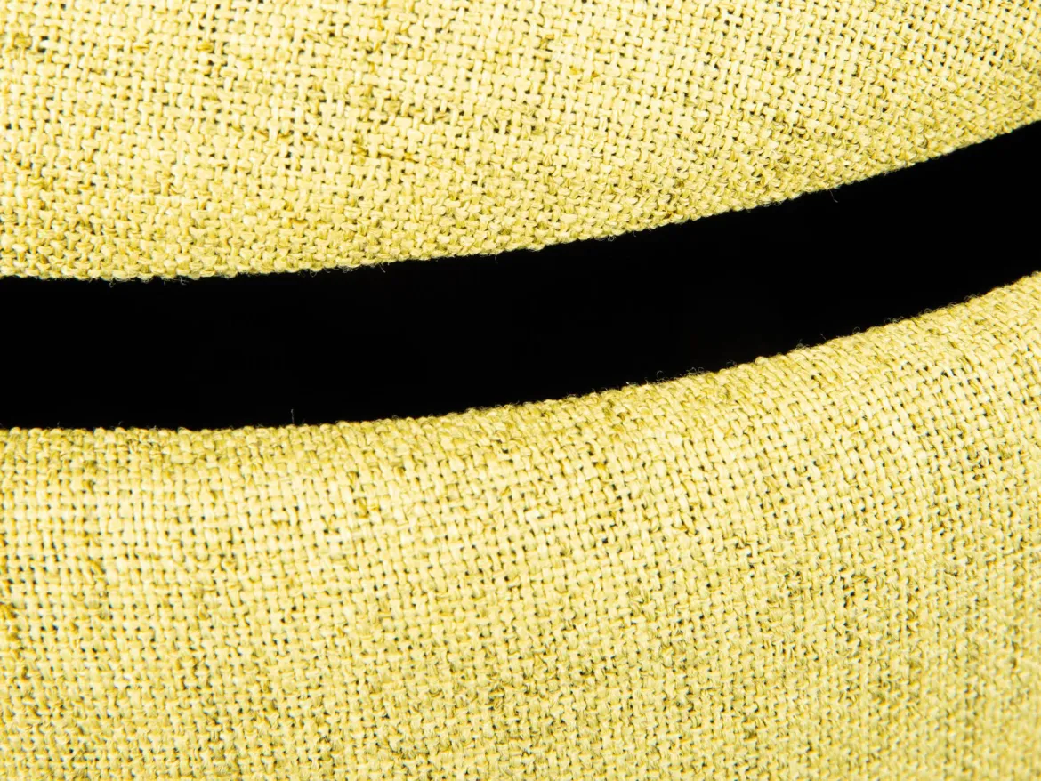 Pouf Giallo Materiale Struttura in Tessuto 42x36x30h cm, - Marmi