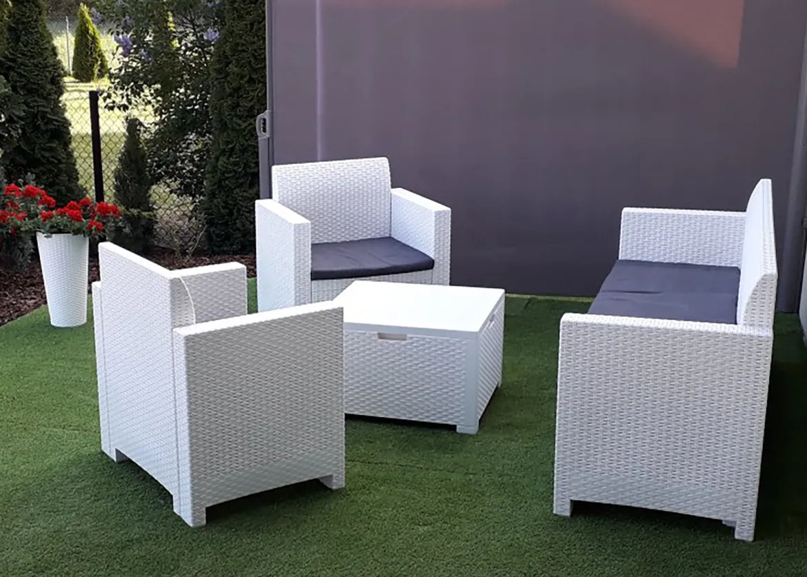 Salotto da cortile poltrone e divano effetto rattan bianco - Admiral