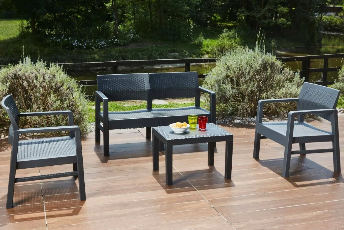 Salotto da esterno 4 posti e 1 tavolo effetto rattan bianco - Agnelo
