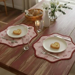 Set 2 Tovagliette/Sottopiatti in Ecopelle Kalp, Rosso e Rosa 40x40 cm, Cerchi intrecciati, Lavabili e Antiscivolo, Indoor/Outdoor, Made in Italy