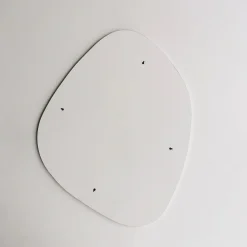 Specchio Bianco Forma Irregolare Tipologia a Muro 75x58h cm, - Moscufo