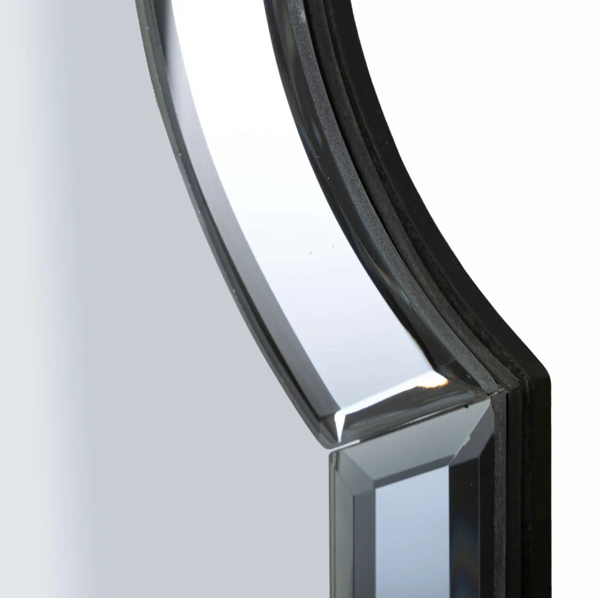 Specchio Grigio Trasparente Cornice Sagomata Forma Rettangolare 60x90h cm, Tipologia a Parete - Jajce