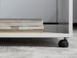 Tavolino da Salotto Bianco Marrone Rovere Nodi con Ruote 2 Vani 101x54.5x47.5h cm, Forma Rettangolare - Erice