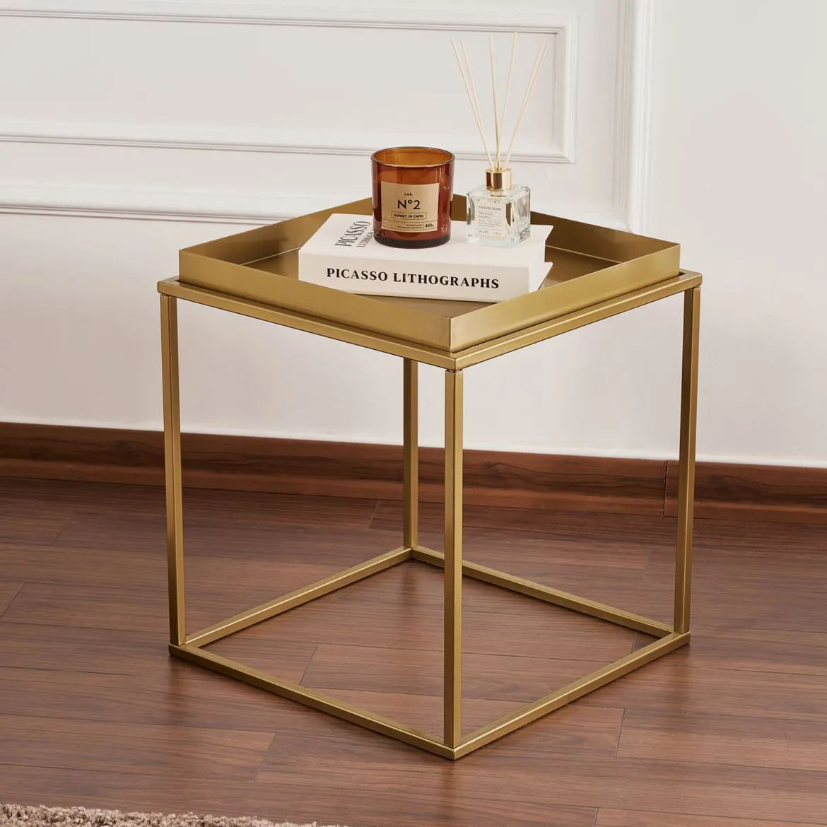 Tavolino da Salotto oro Forma Rotondo Materiale Piano in Vetro 80x80x43h cm, Colore Ripiano Trasparente - Moena