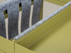 Tavolino da Salotto Verde Forma Quadrata Materiale Piano in Metallo 35x40x35h cm, Colore Ripiano Verde - Limana