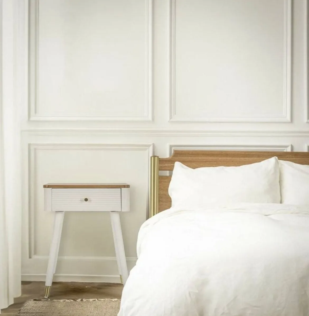 Tavolino soggiorno rettangolare bianco e marrone 45x32x62h cm con 1 cassetto - Fridal