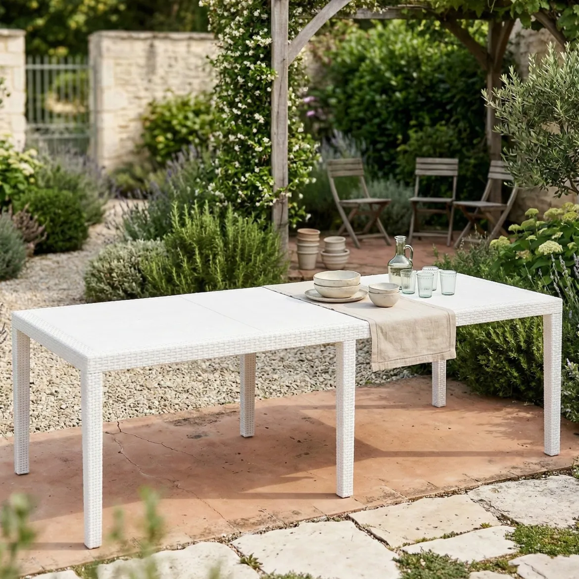 Tavolo da giardino allungabile 8-10 posti 150/220x90cm marrone - Abbaviva