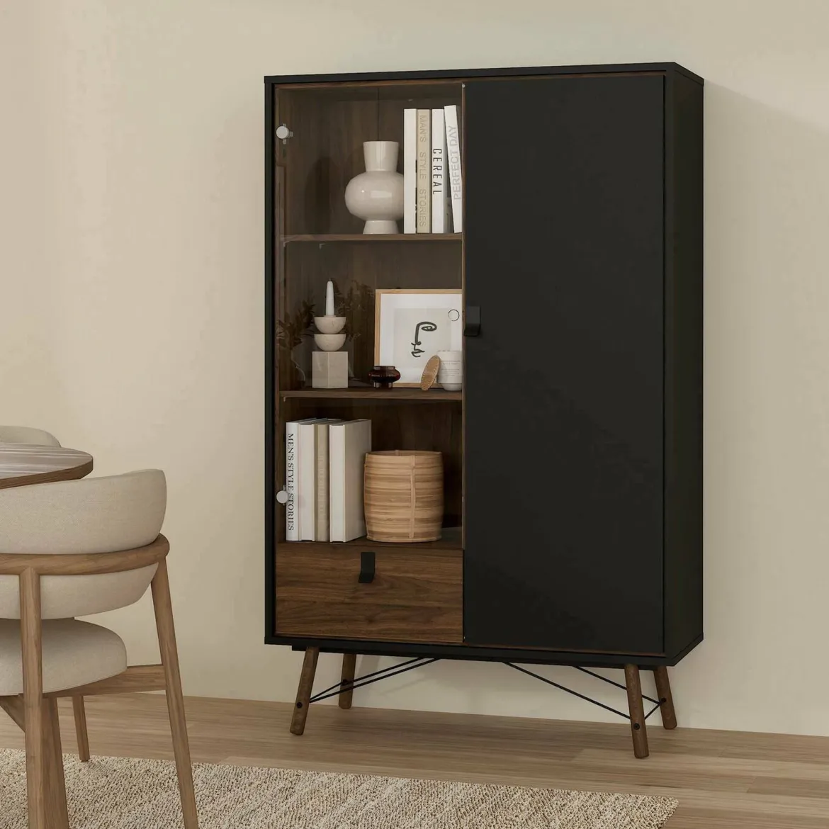 Vetrina 2 ante 101x40x161h cm nera e noce - Mora