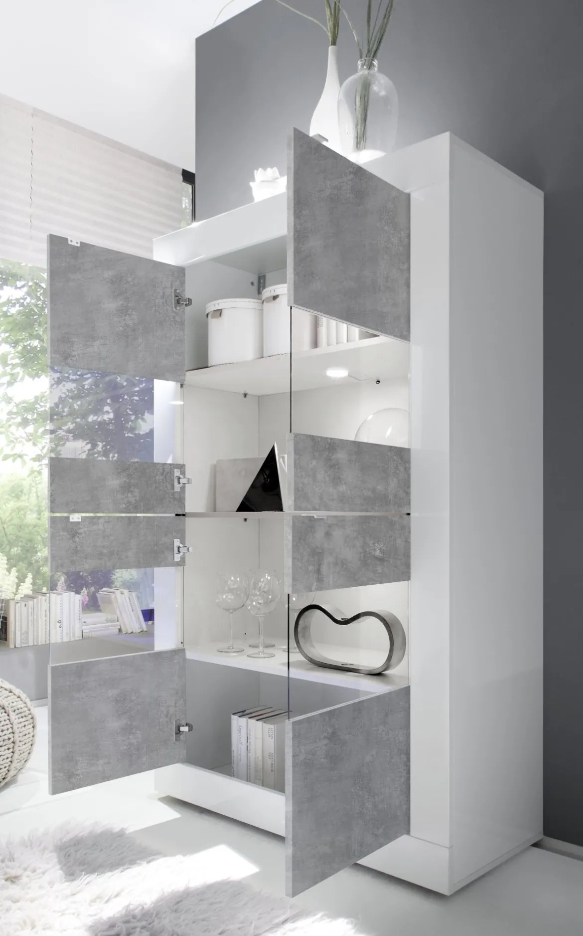 Vetrina Bianco Lucido Grigio Cemento 3 Ripiani 2 Ante 101.4x42x161.2h cm, Apertura con Maniglia - Suzzara